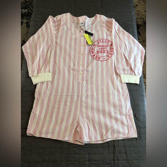 Smash and Tess x Jillian Harris “Slumber Shorty”Romper - Picture 2 of 5